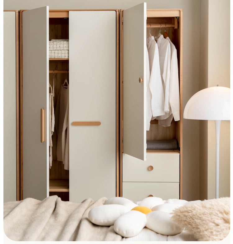 Poplar Solid Wood Modern Nordic Wardrobe