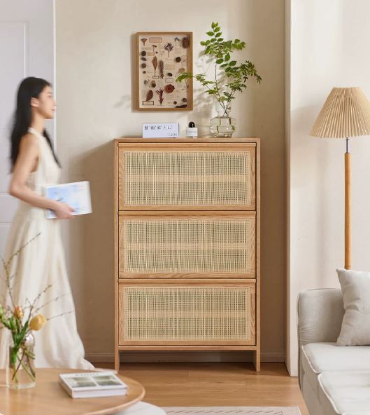 Oak Solid Wood Shoe Cabinet with Modern Minimalist Flip Door, Rattan Accents