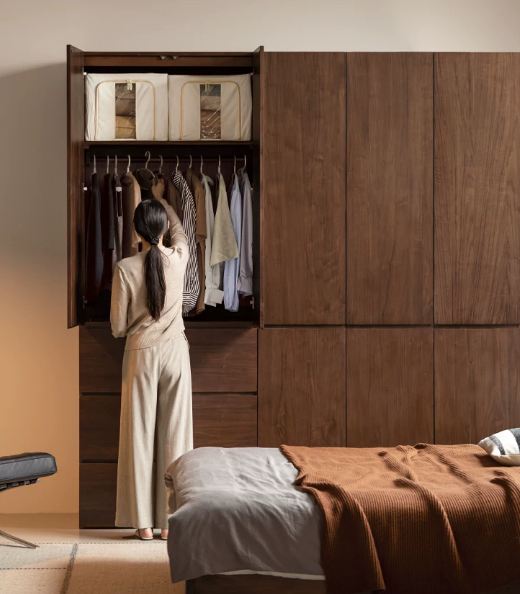 Black Walnut Solid Wood Wardrobe with Italian Style and Storage Cabinet