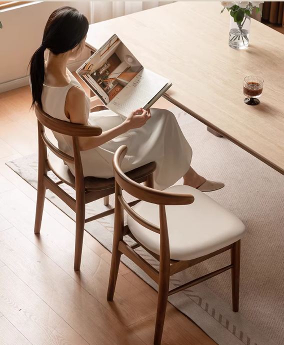 4 pcs -Black Walnut Solid Wood Dining Chair, Curved Back Scandinavian