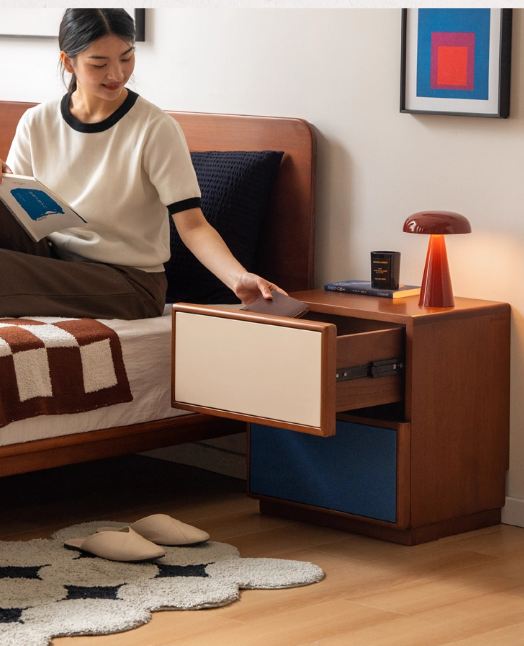 Poplar Solid Wood Bauhaus Style Nightstand