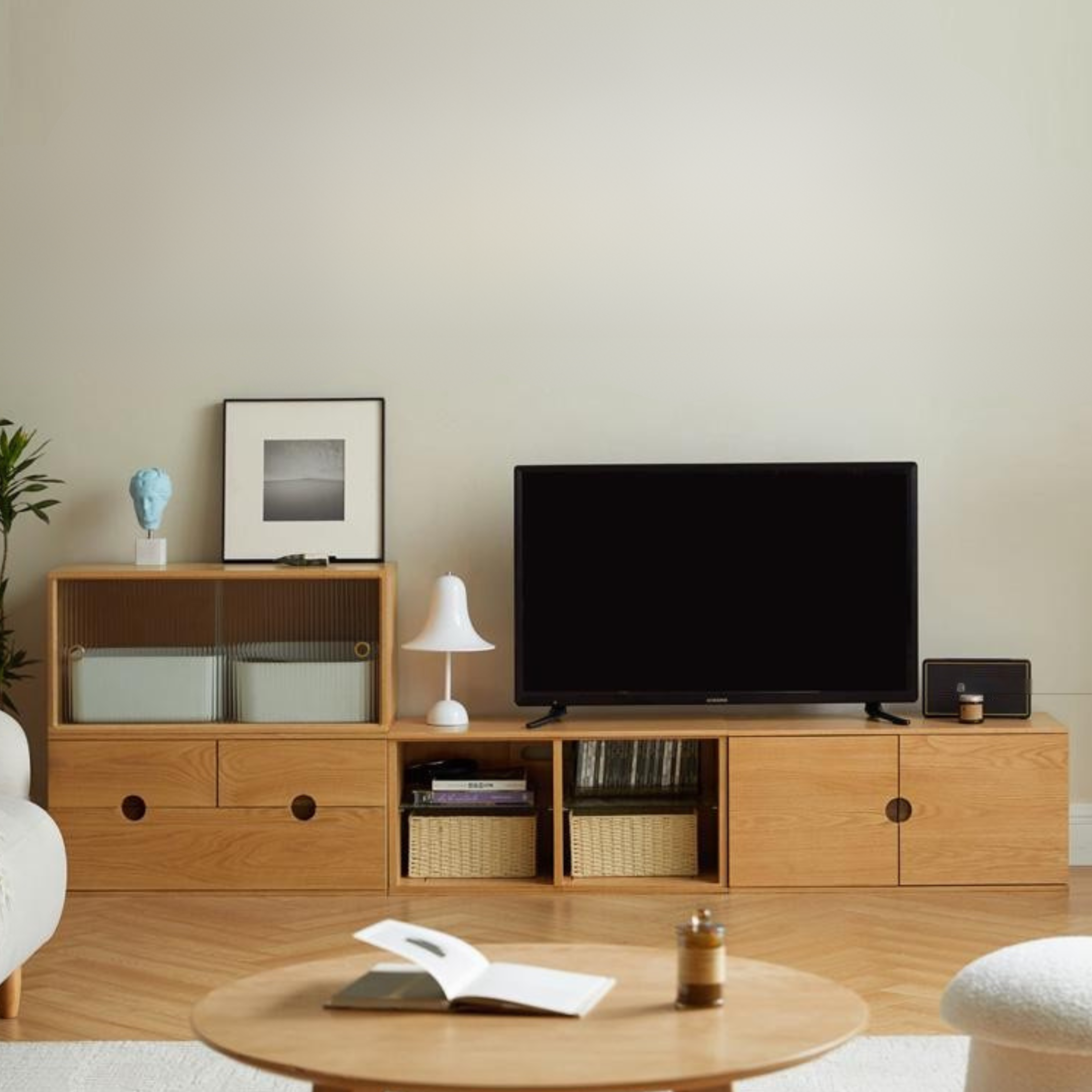 Oak Solid Wood Modern TV Cabinet.