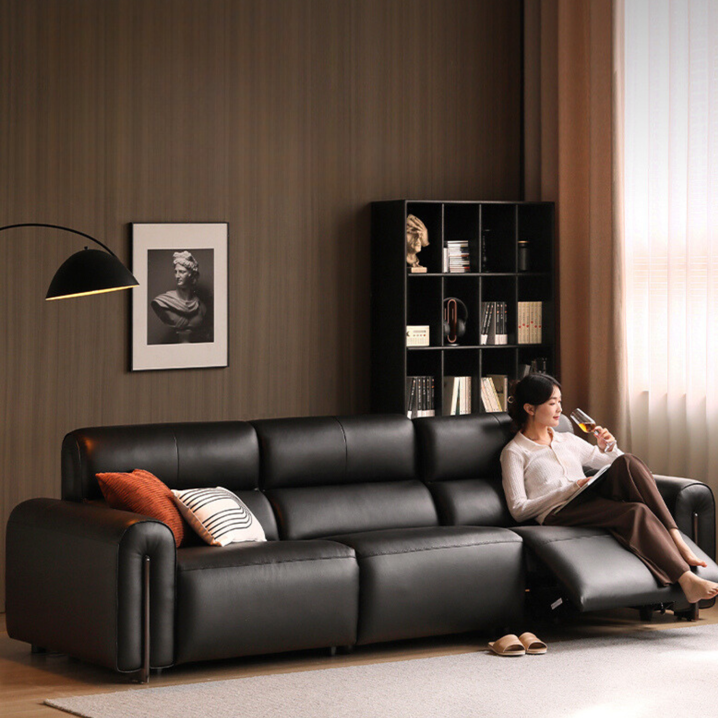 Leather Electric Italian Zero Wall Black Leather Sofa.