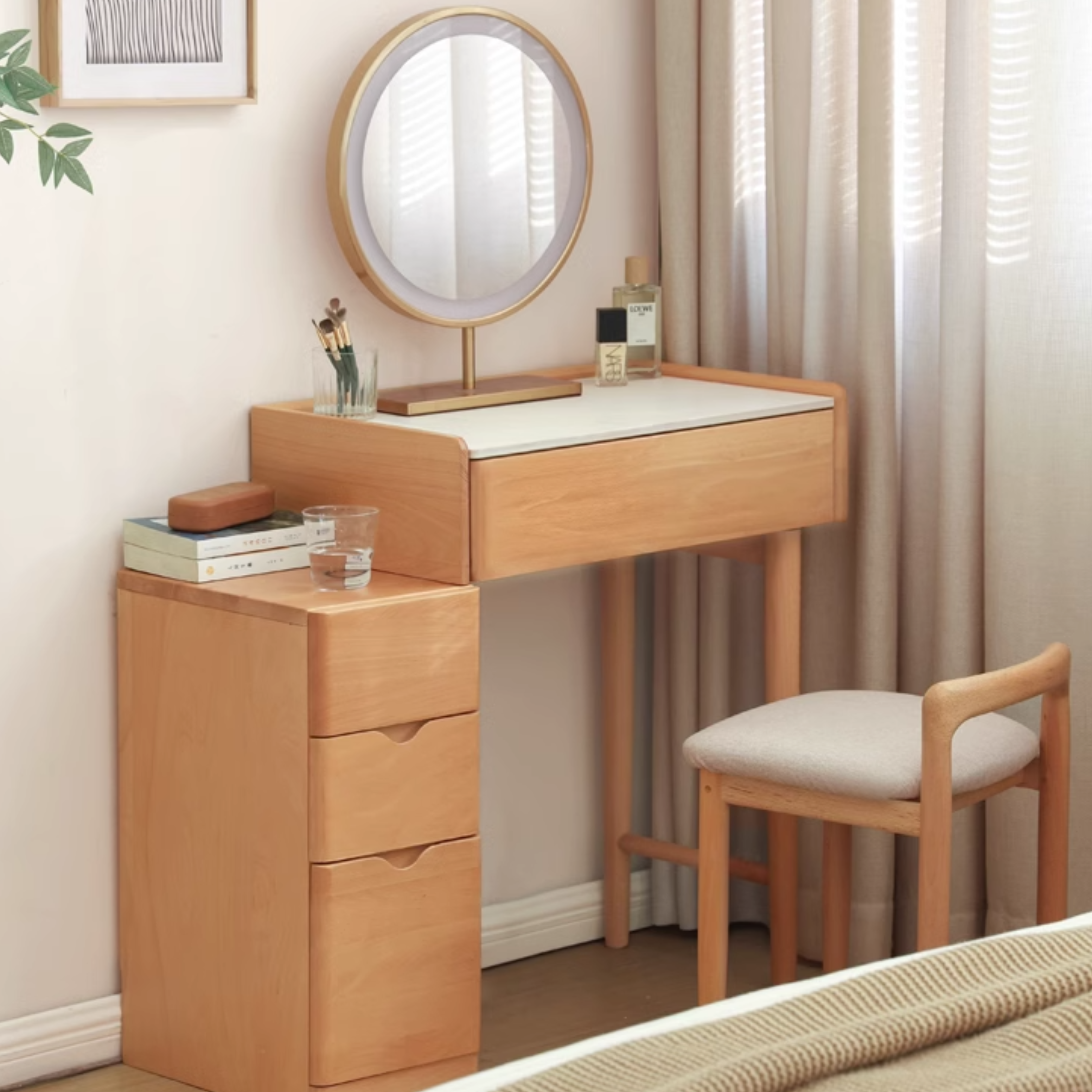 Beech Solid Wood Nordic Light Luxury Dressing Table.