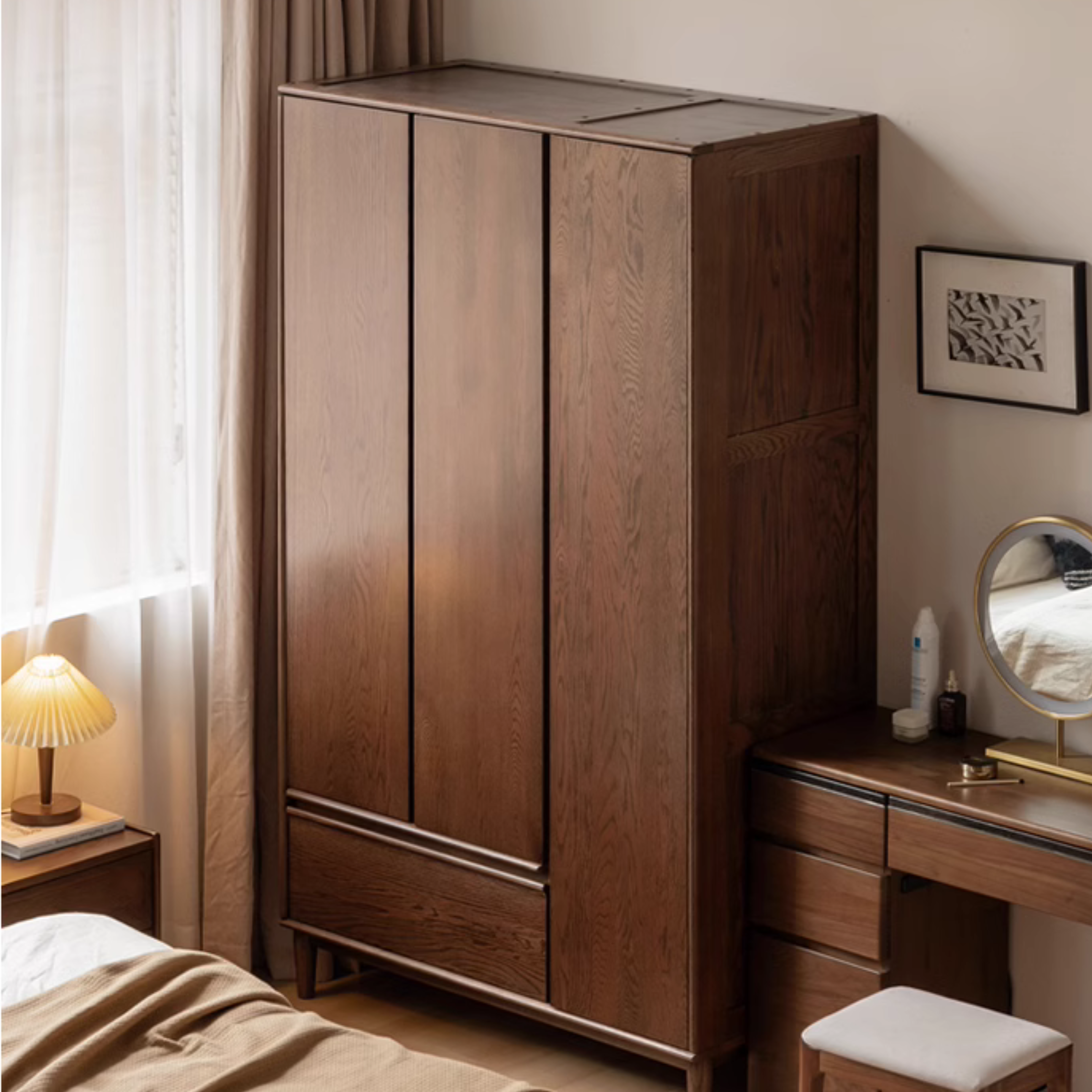Oak Solid Wood Modern Off-Floor Wardrobe.