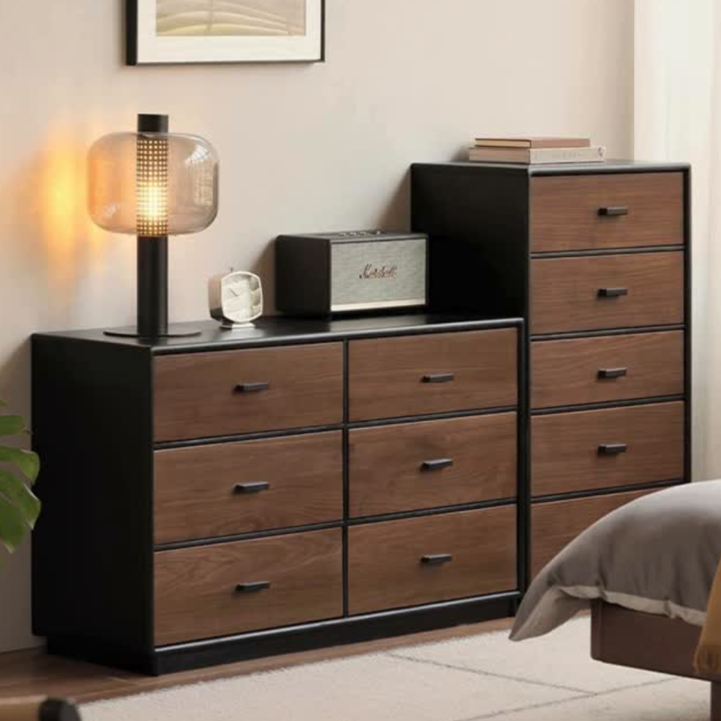 Oak Solid Wood Italian Light Luxury Chest of Drawers.