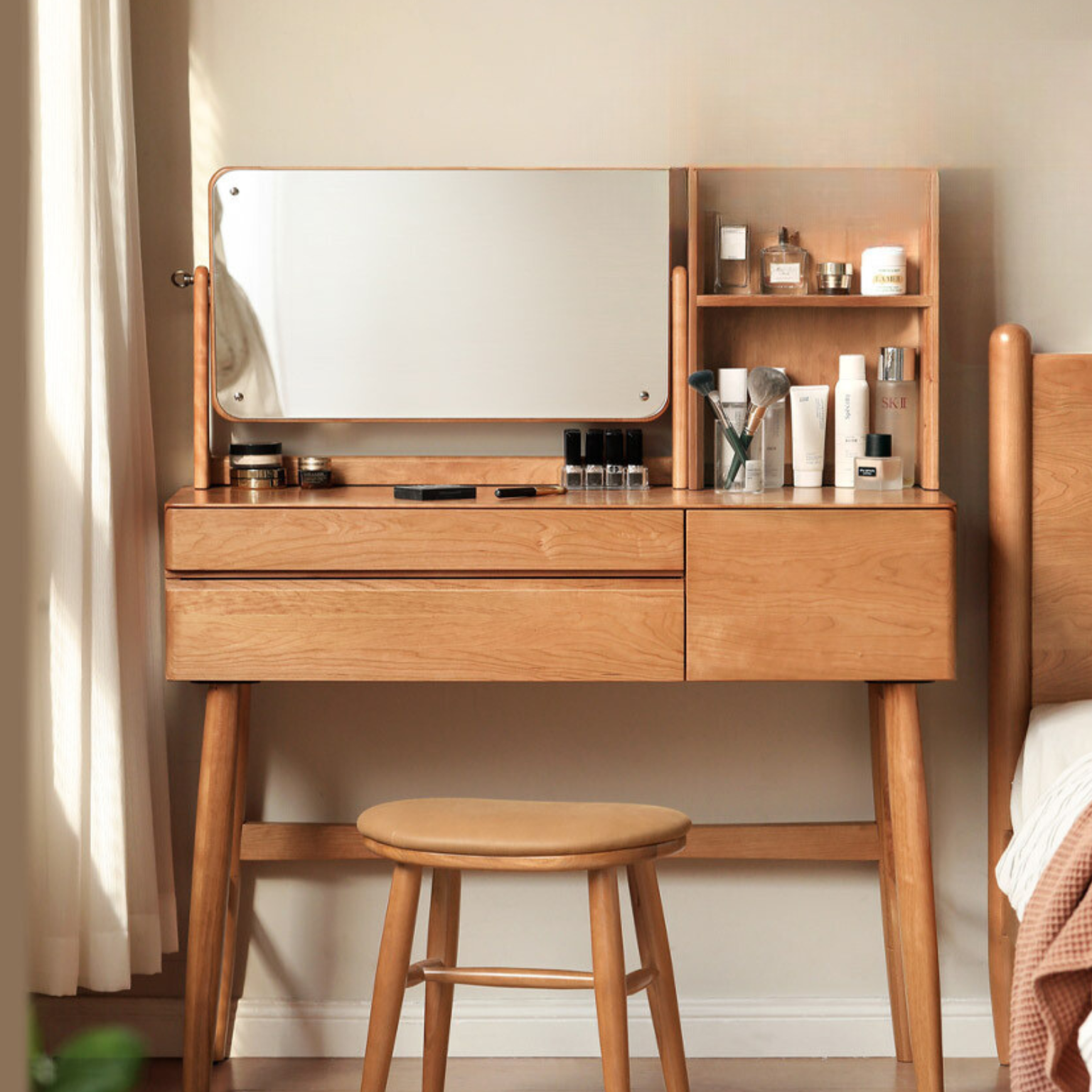 Cherry Solid Wood Dressing Table Nordic Makeup Mirror.