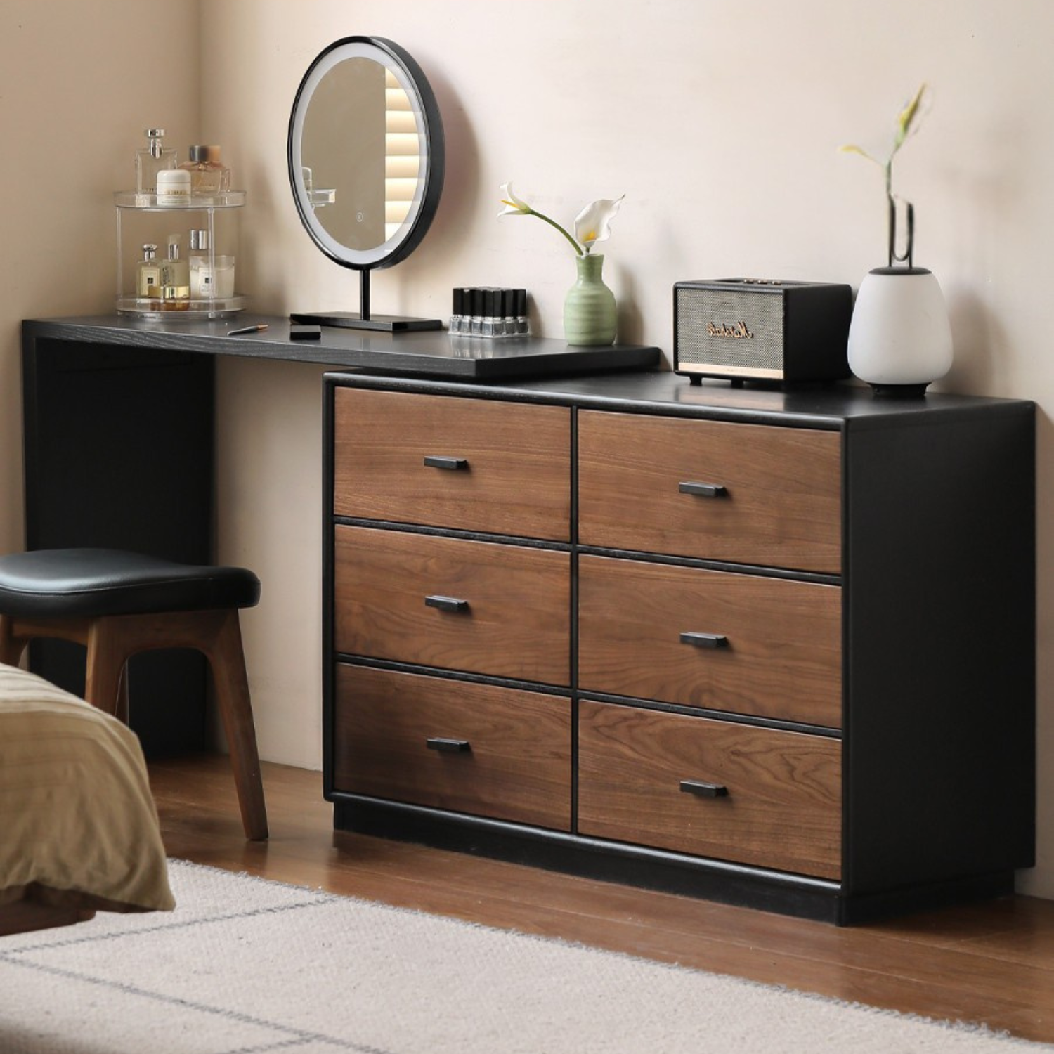 Black Walnut Solid Wood Italian Light Luxury Vanity Table.