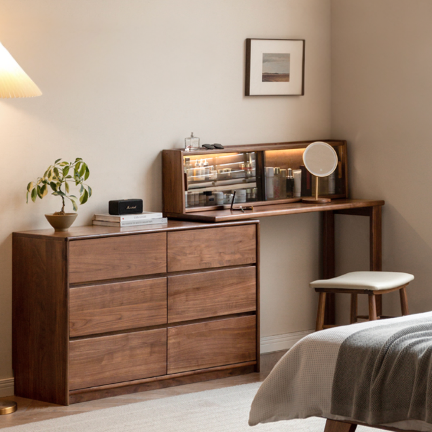 Black Walnut, Walnut Tree Solid Wood Retractable Vanity Table.