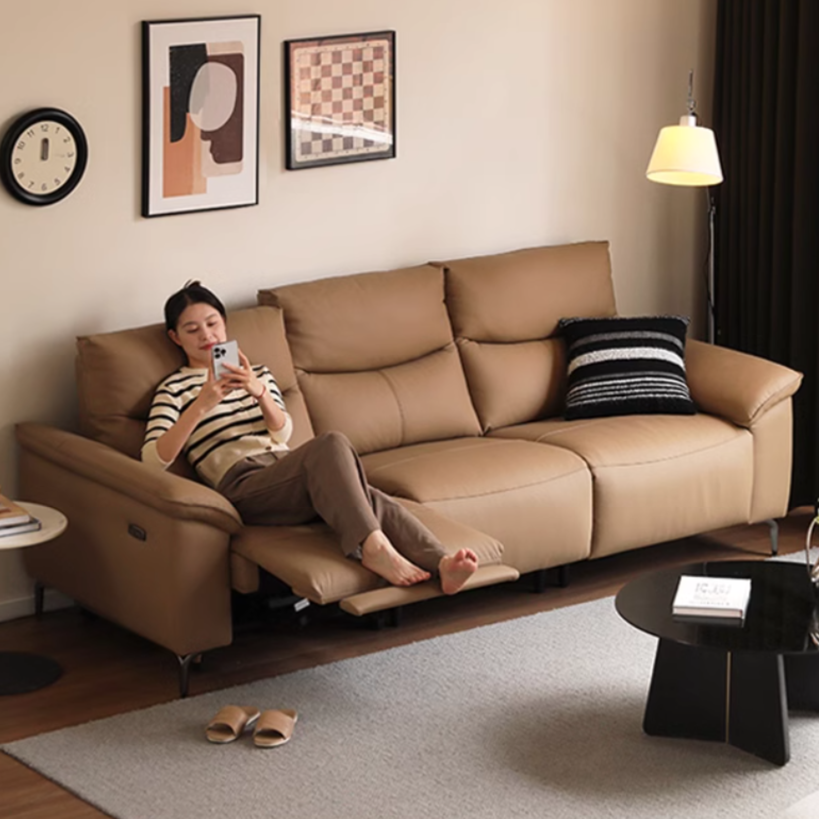 Leather Electric Head Layer Leather Adjustable Function Sofa.