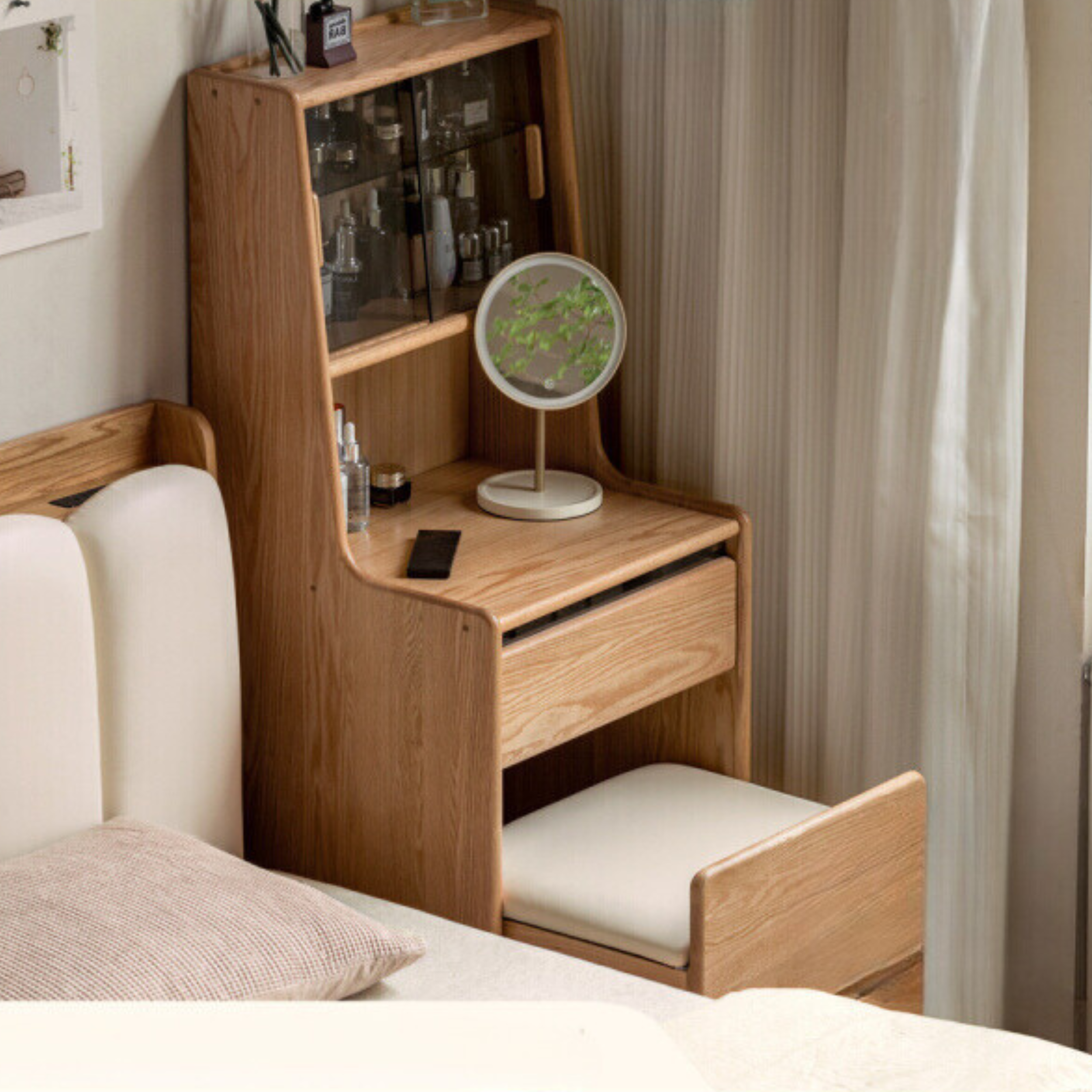 Oak, Solid Rubberwood Modern Dressing Table.