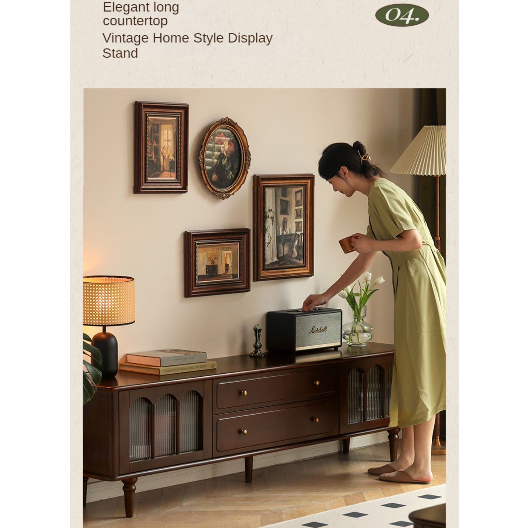 Poplar Solid Wood American Style TV Cabinet.