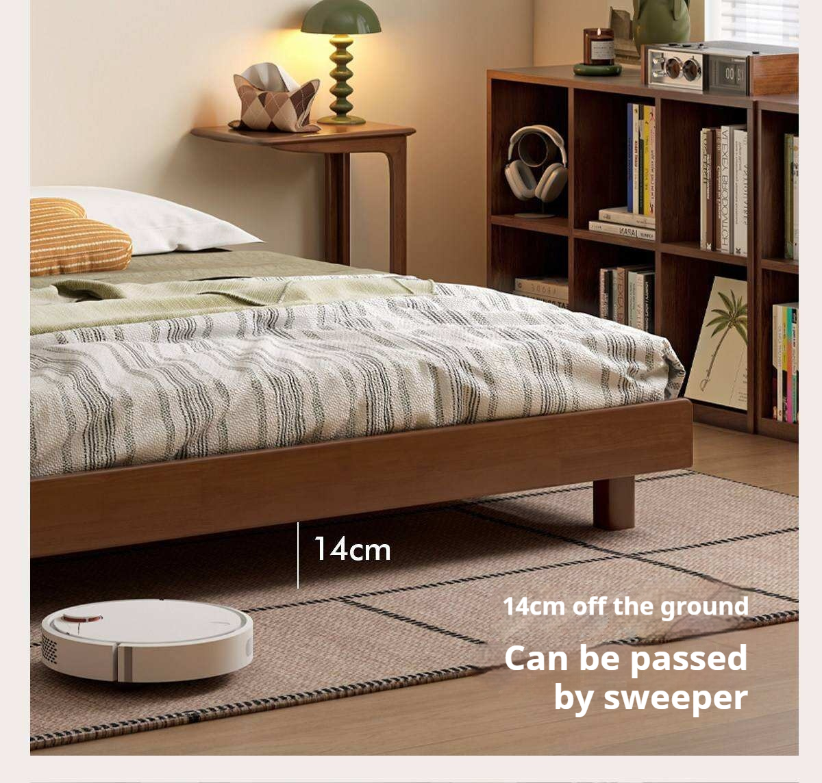 Rubberwood Solid Wood Modern Low Platform Bed Without Headboard