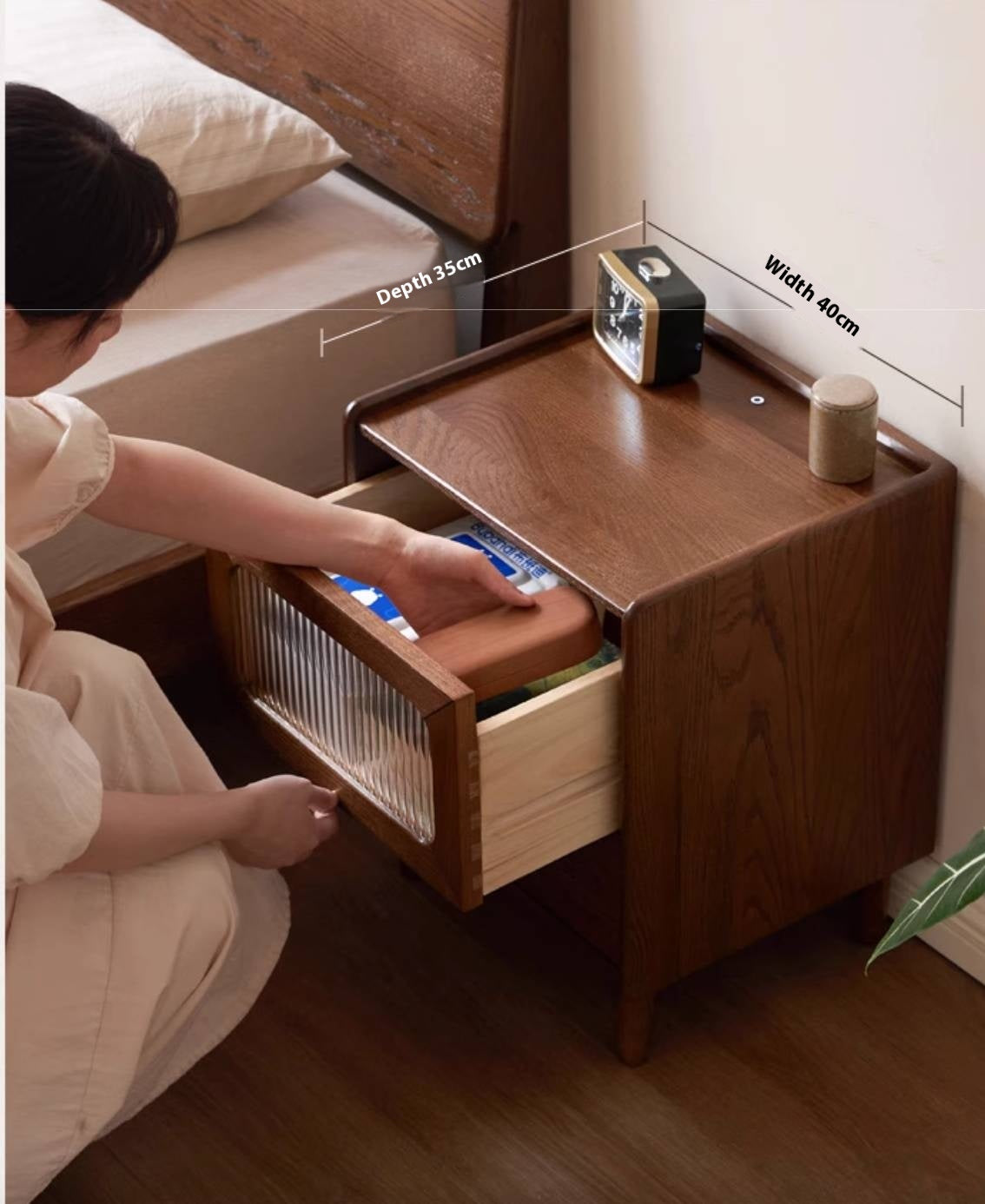 Solid Longan Hardwood, Oak Solid Wood Modern Style Nightstand