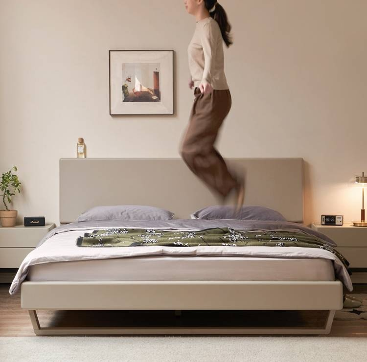 Poplar Solid Wood Floating Bed with Lights, Modern Minimalist