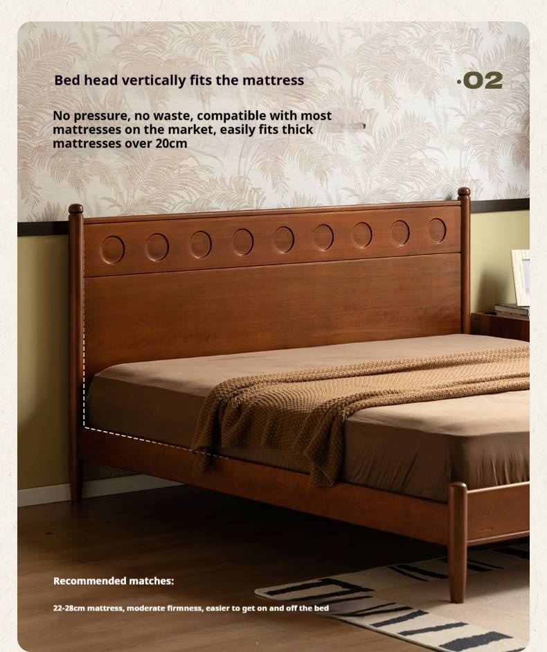 Poplar Solid Wood Bed, Bauhaus Vintage Style