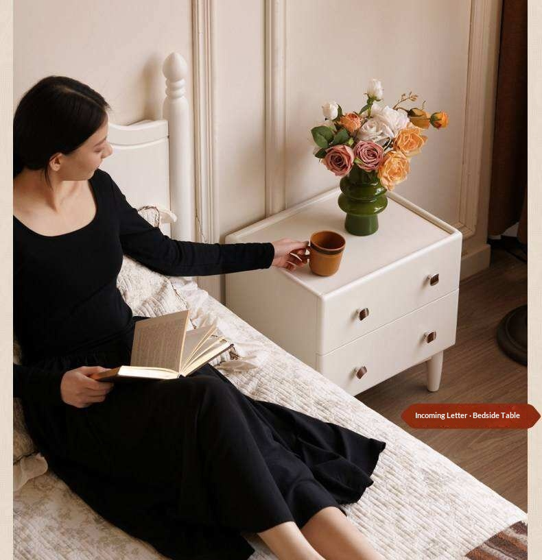 Rubberwood Solid Wood French Style Bed with White Curved Headboard and Elegant Retro Frame