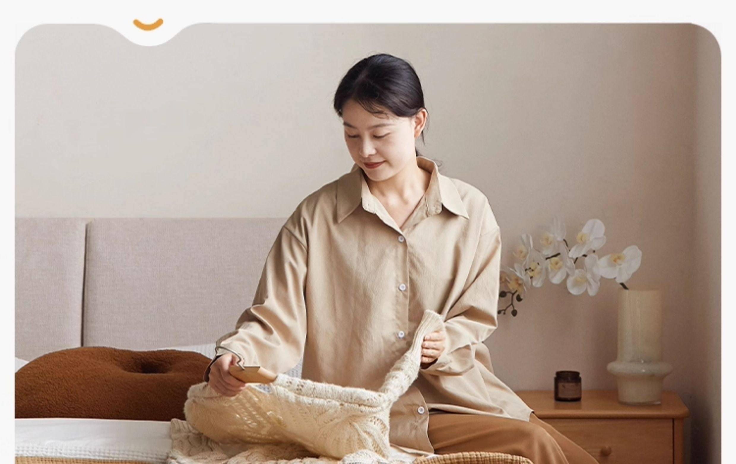 Beech Solid Wood Upholstered King Bed — Soft Headboard with Fabric Upholstery