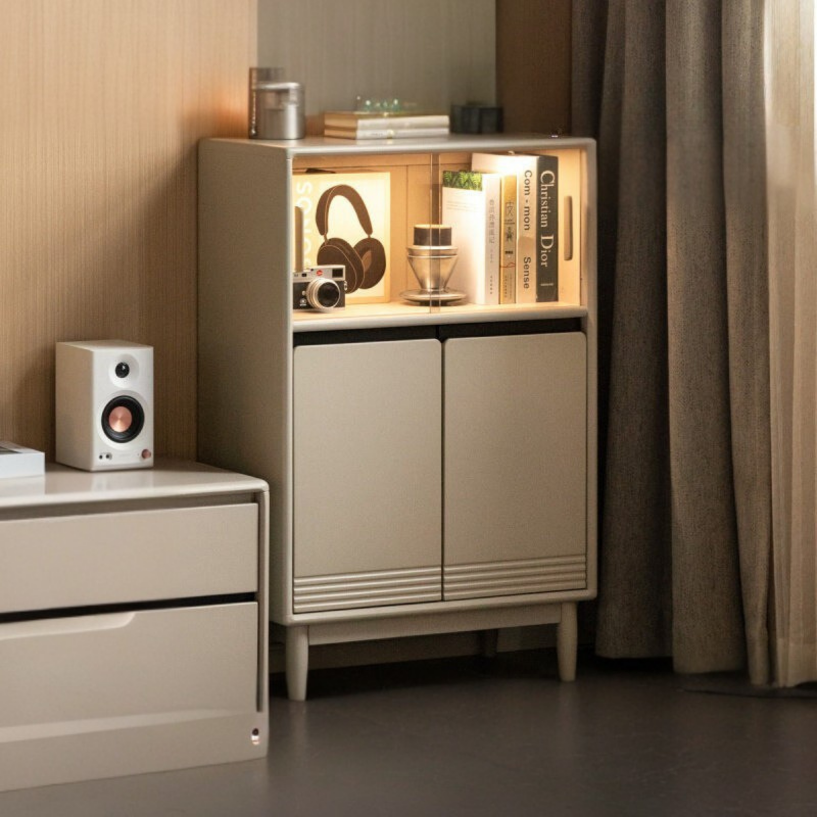 Poplar Solid Wood Italian Style Side Cabinet