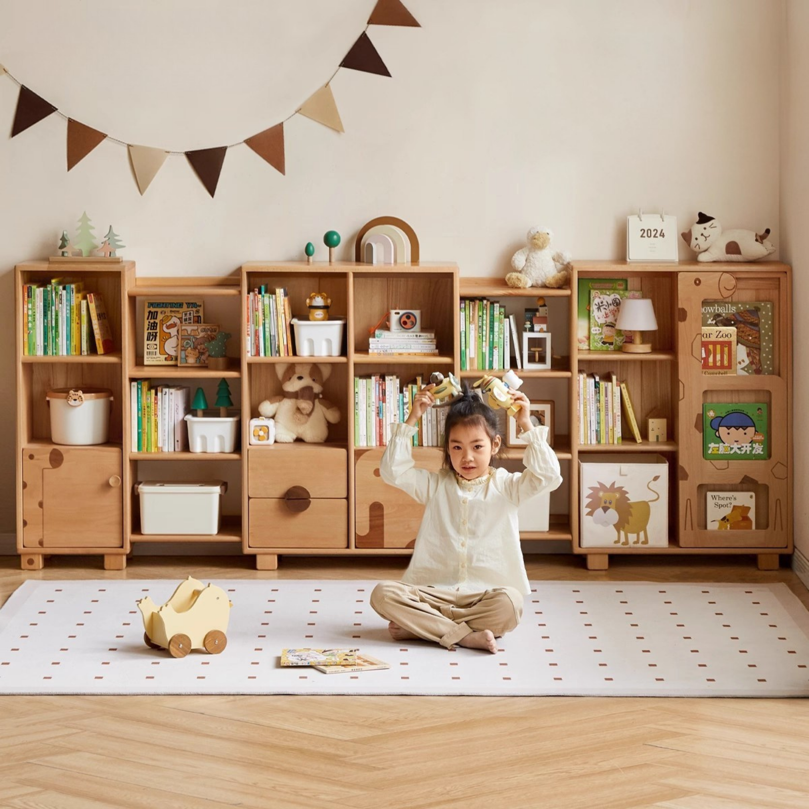 Oak Solid Wood Multi-Layer Children's Bookcase