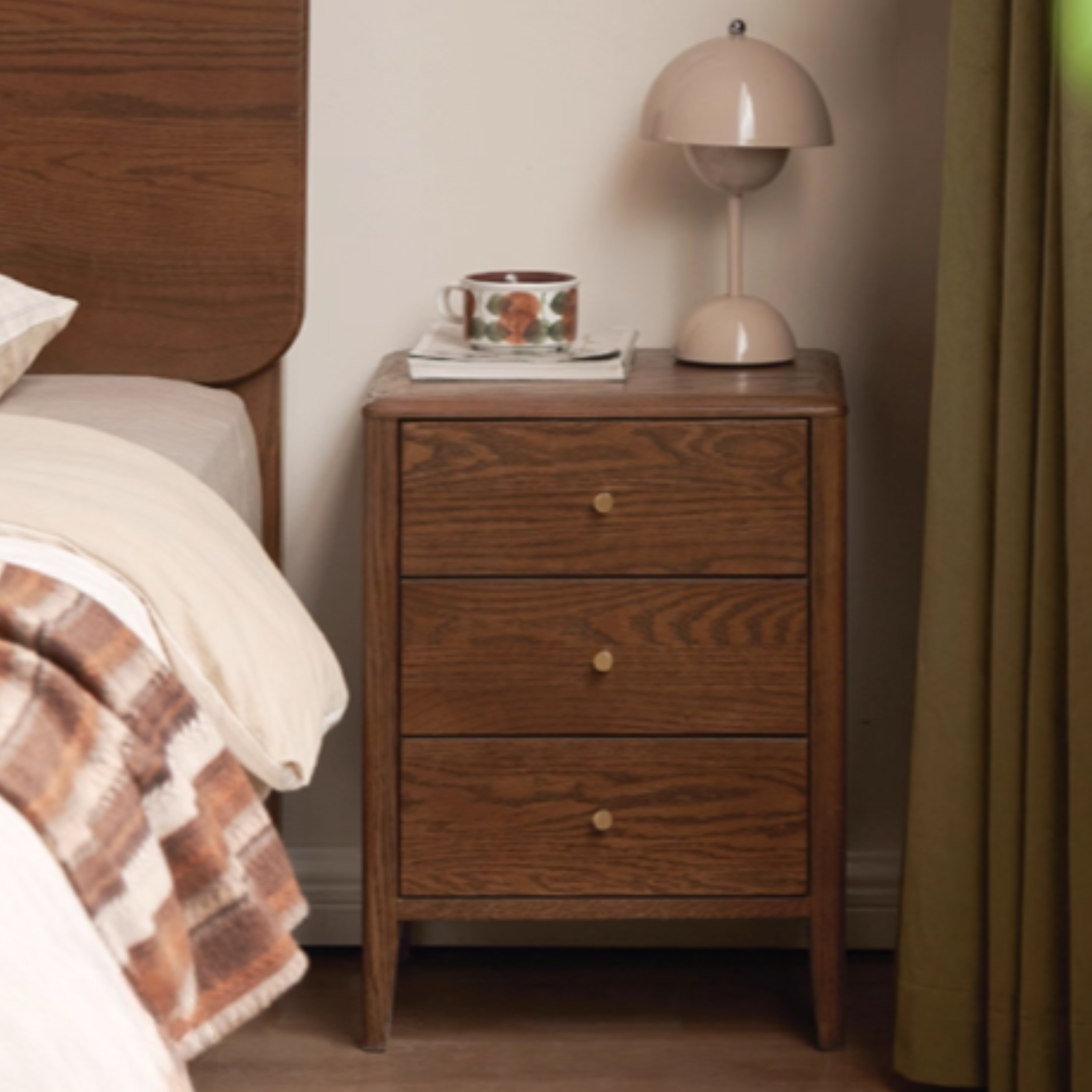 Oak Solid Wood Modern Minimalist Three-Drawer Nightstand