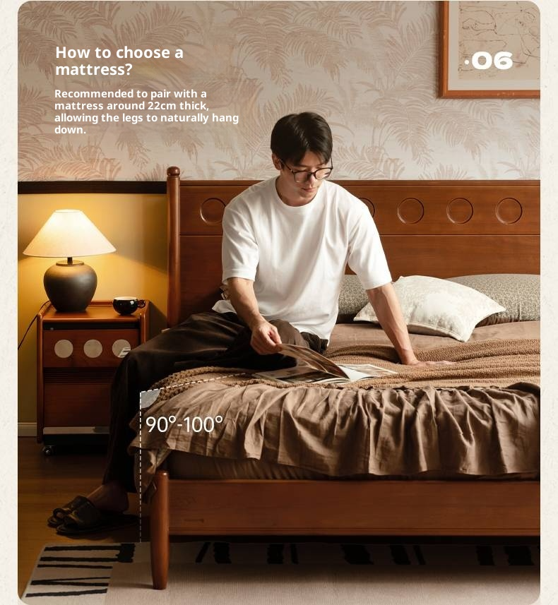 Poplar Solid Wood Bed, Bauhaus Vintage Style