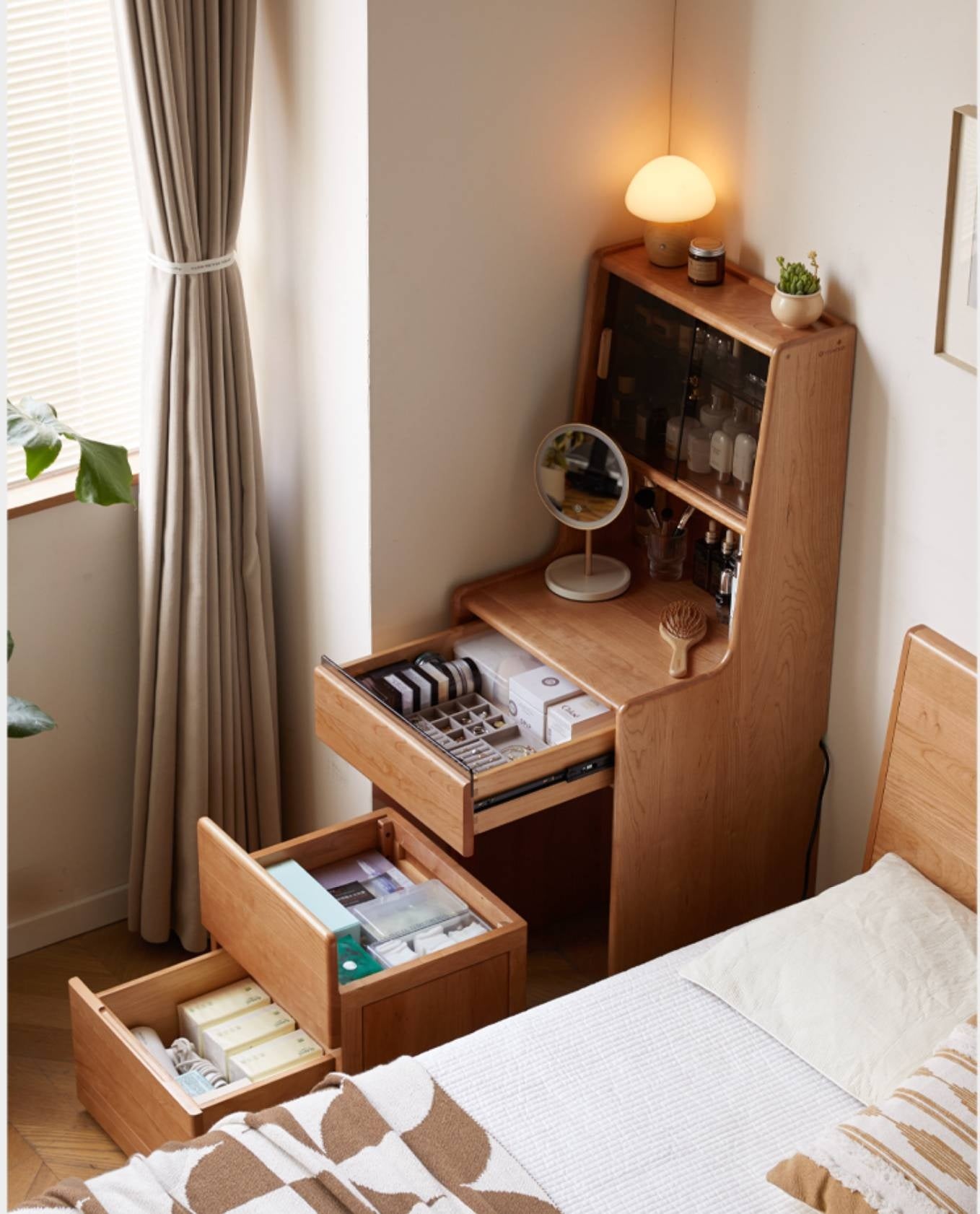 Cherry Solid Wood Multifunctional Retro Dressing Table