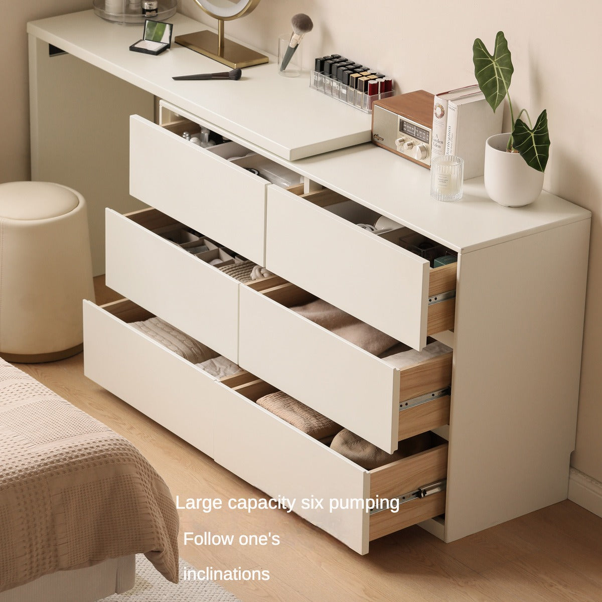 Poplar Solid Wood Cream Style Telescopic Dressing Table.