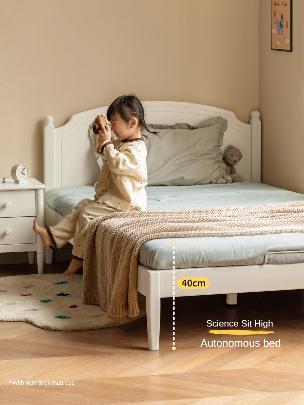 Rubber Wood Children's Bed American Cream Style.