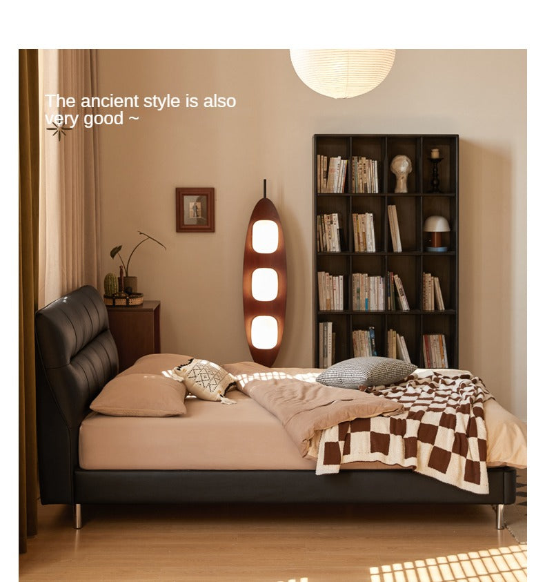 First Layer of Yellow Cowhide Italian Light Luxury Black Bed