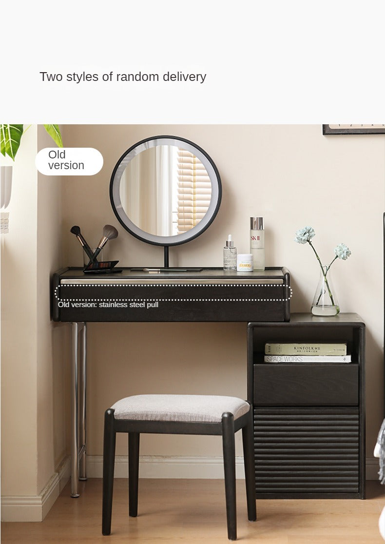 Oak Solid Wood Telescopic Dressing Table.