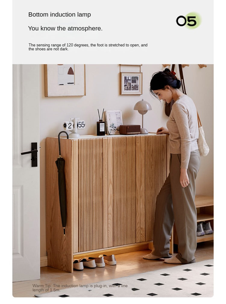 Oak Solid Wood Modern Simple Rock Plate Shoe Cabinet.