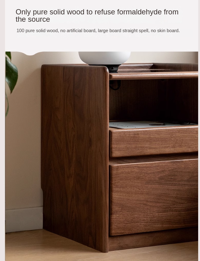 Black Walnut, Oak, Sandalwood Solid Wood Nightstand Socket, Lamp