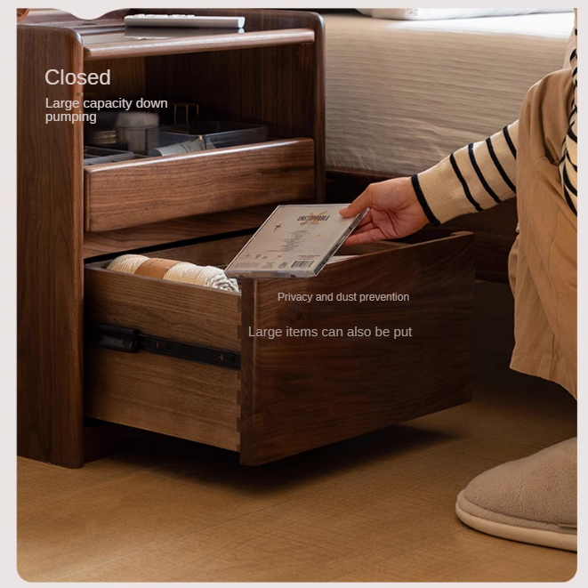 Black Walnut, Oak, Sandalwood Solid Wood Nightstand Socket, Lamp