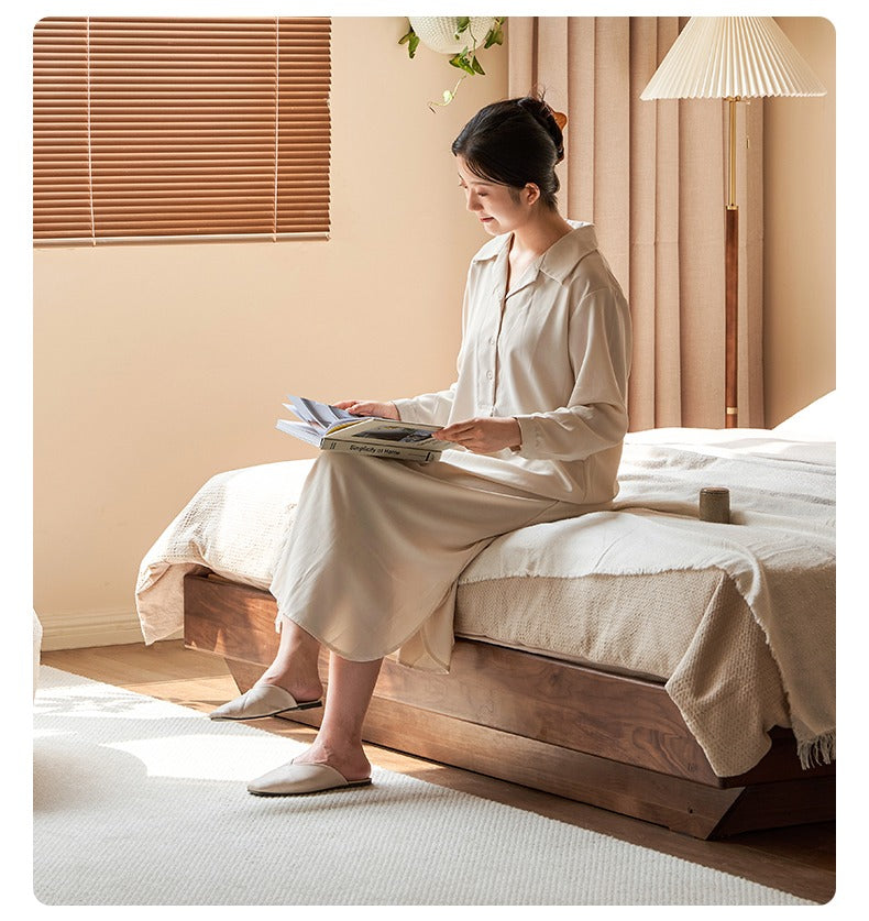 Black walnut solid wood platform bed, headboard-free box bed
