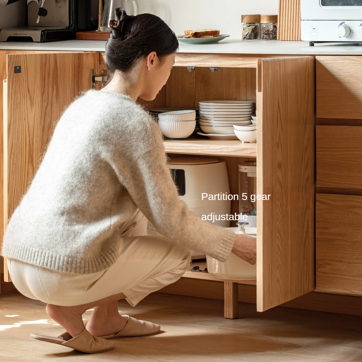 Oak Solid Wood Rock Board Dinner Cabinet