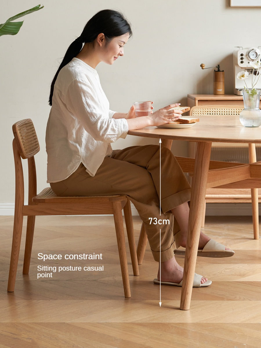 Oak Solid wood round table "