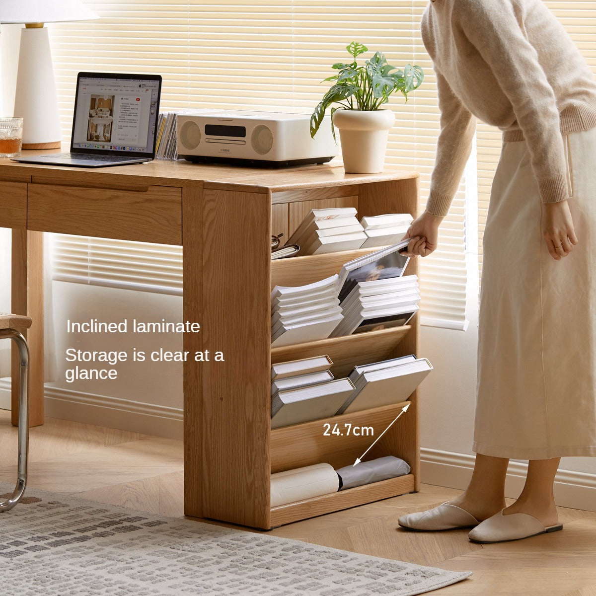Oak Solid Wood Small Book Rack Against The Wall