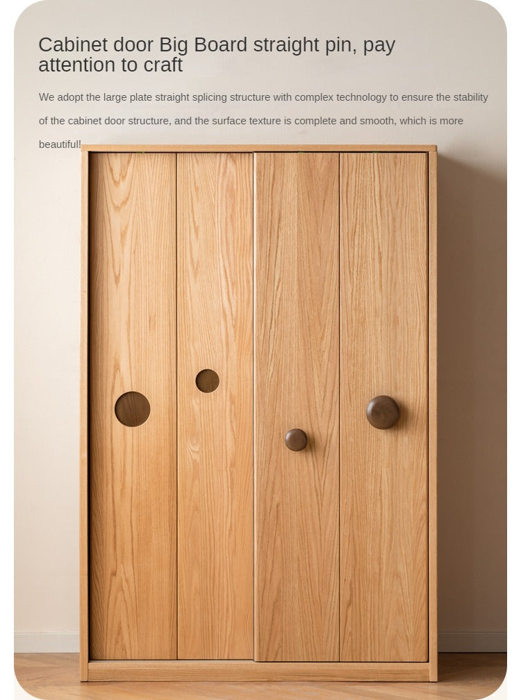 Oak Solid Wood Children's Sliding Door Wardrobe