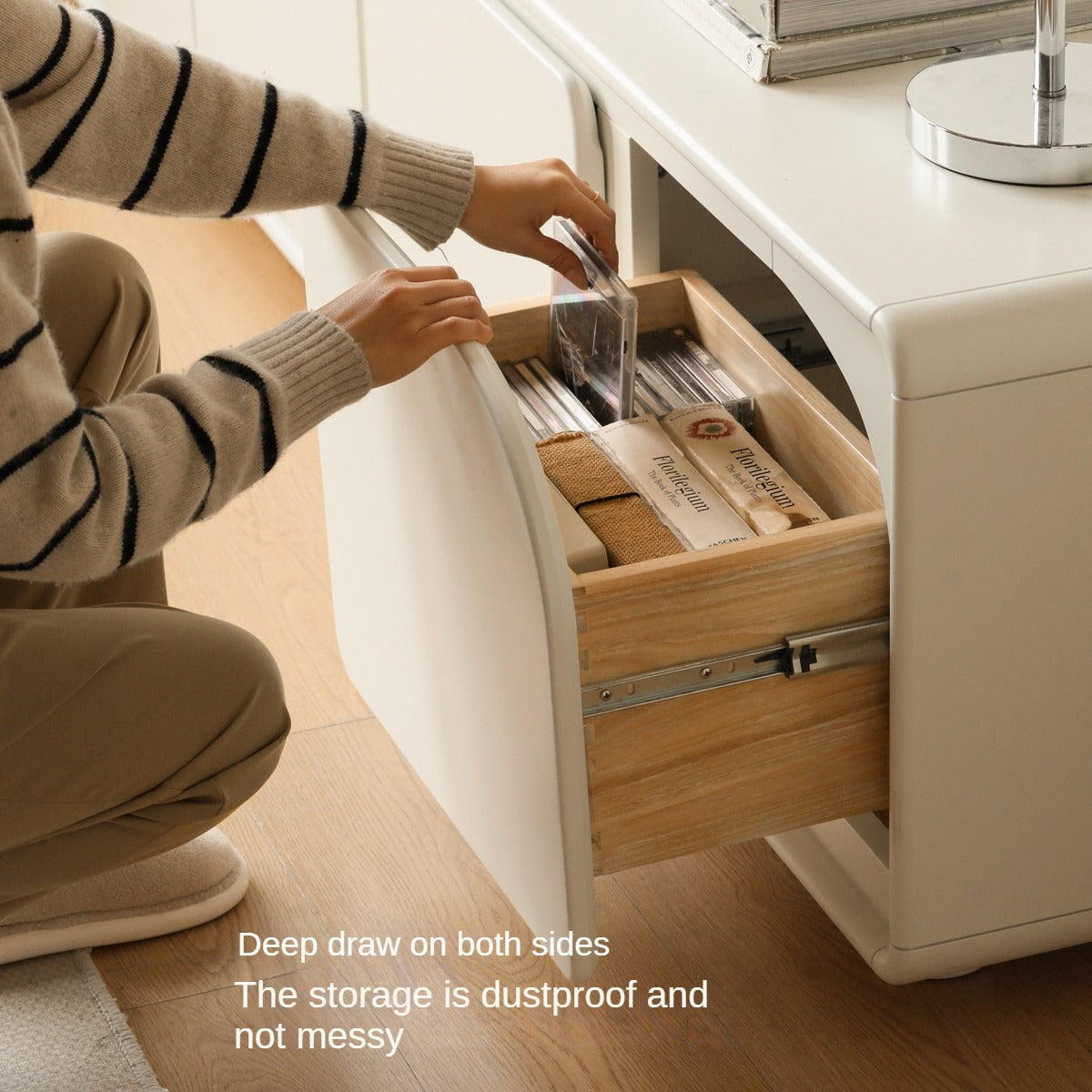 Solid RubberWood TV Cabinet Cream Style Floor Cabinet.