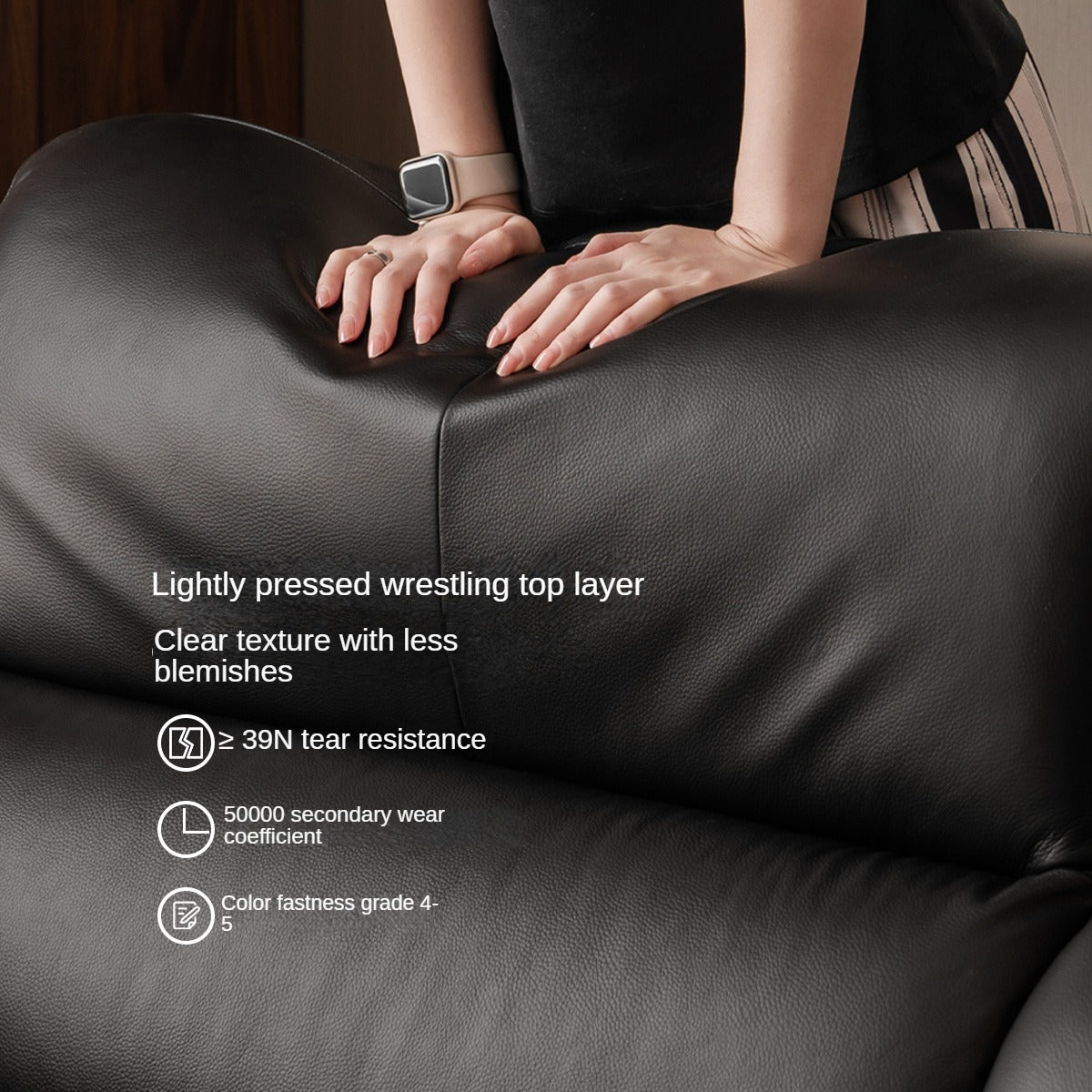 Genuine leather Sofa Bed Italian Light Luxury.