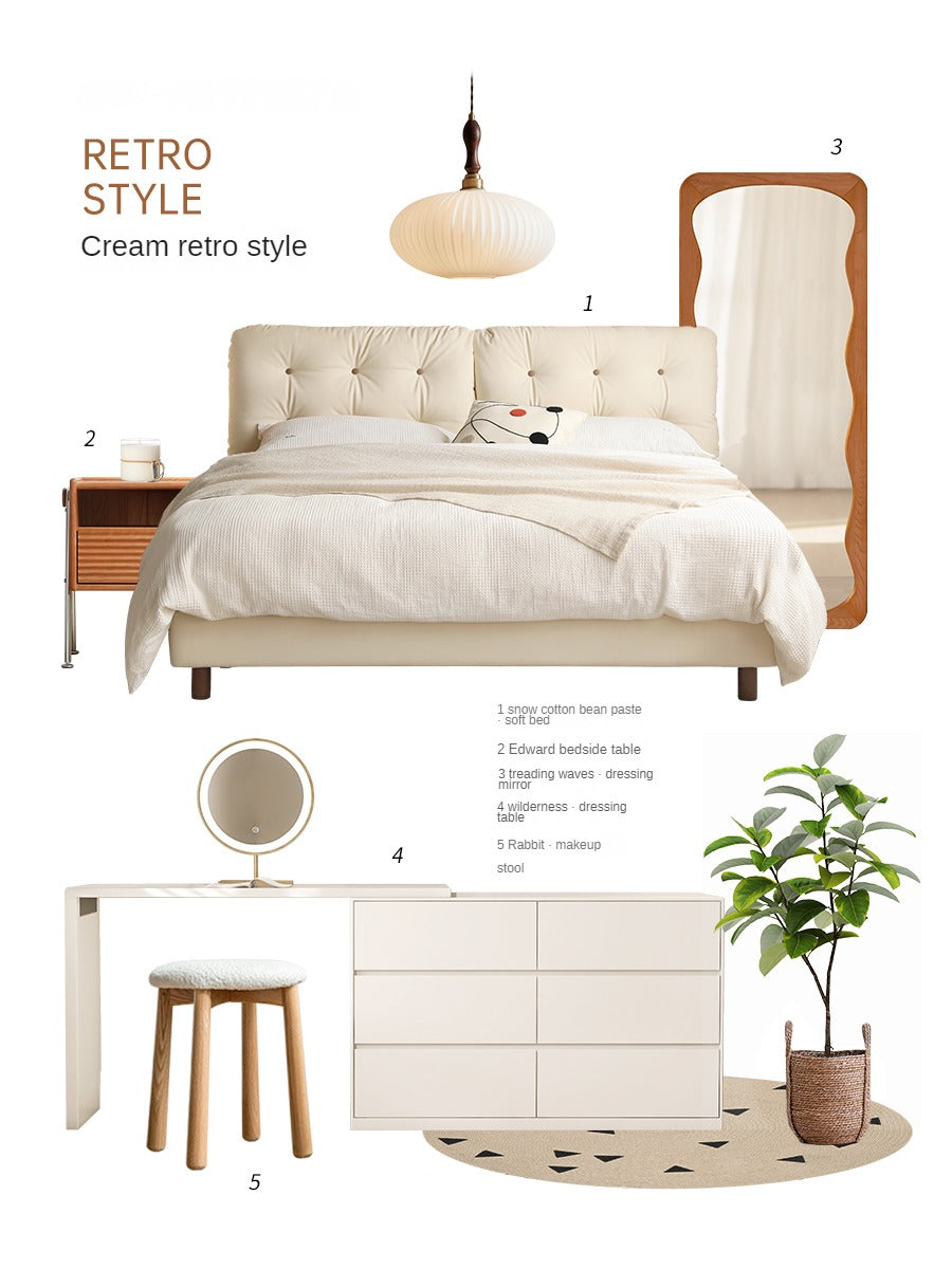 Solid RubberWood Cream Style Telescopic Vanity Table.