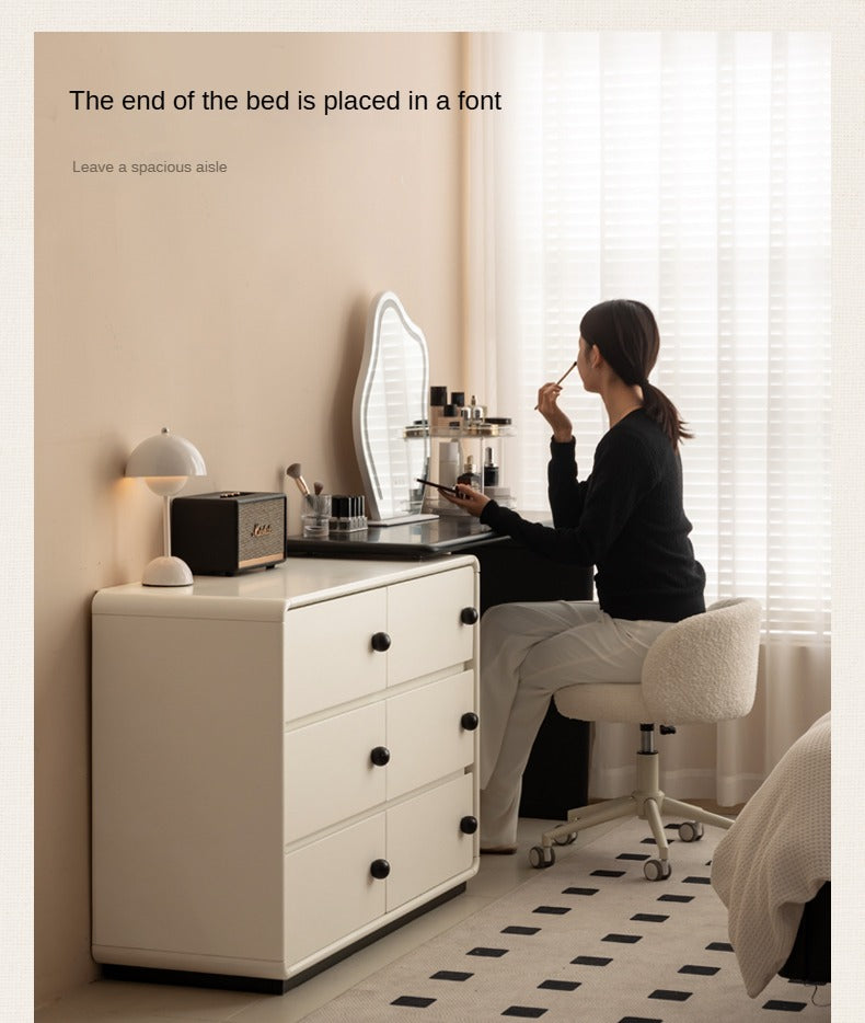 Solid Rubberwood Cream Style Vanity Table.