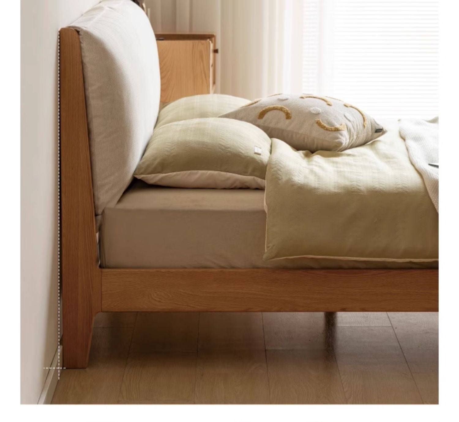 Beech, Oak, Black Walnut Solid Wood Fabric Soft Bed
