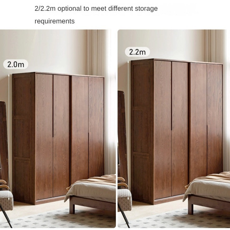 Oak Solid Wood Sliding Door Wardrobe.