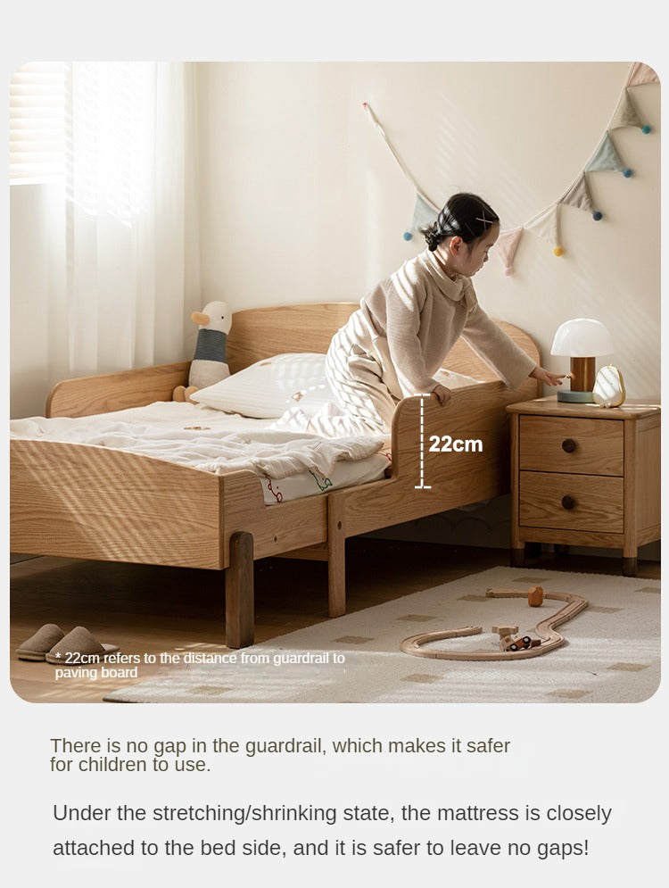 Oak, Beech solid wood Telescopic Toddler Bed from 57 in (145 cm) to 80.7 in (205 cm)<