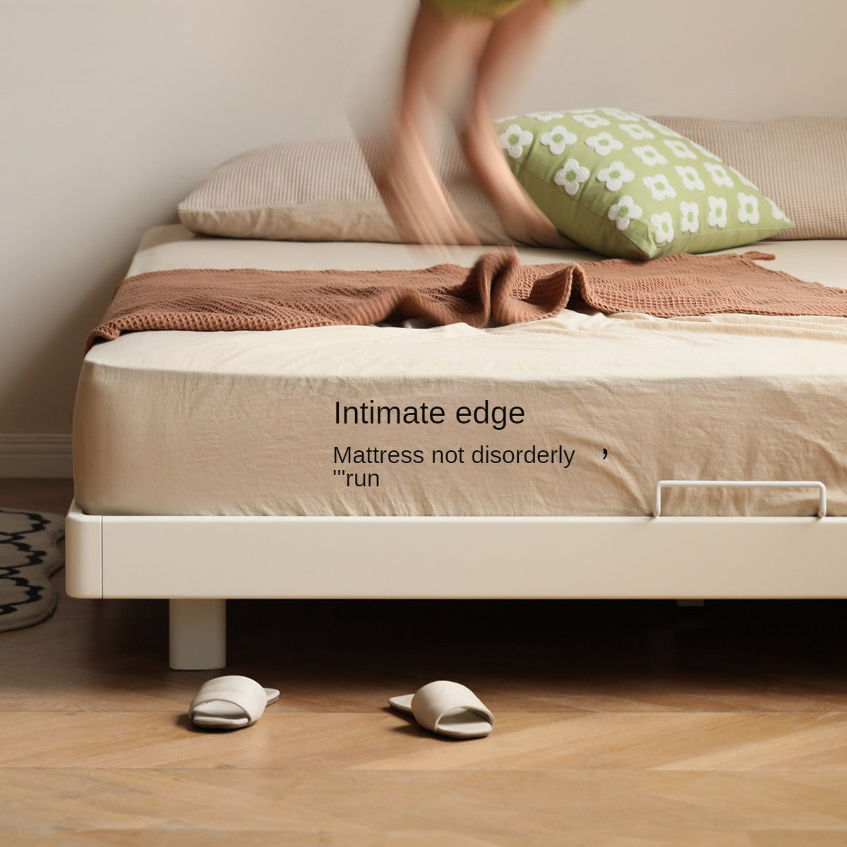 Rubberwood Solid Wood White Cream Platform Bed, Headboard-Free Bed