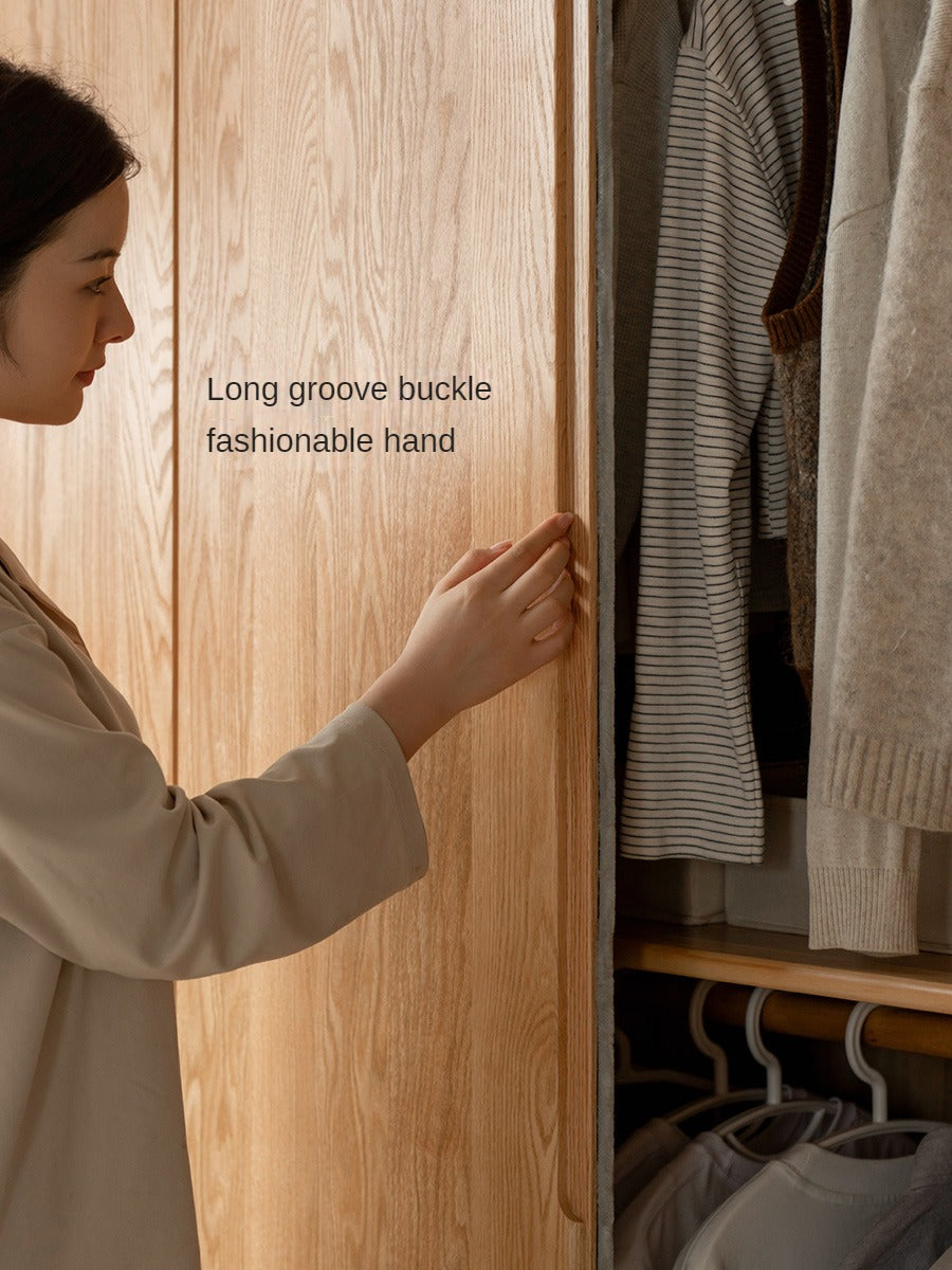 Oak Solid Wood Sliding Door Wardrobe.