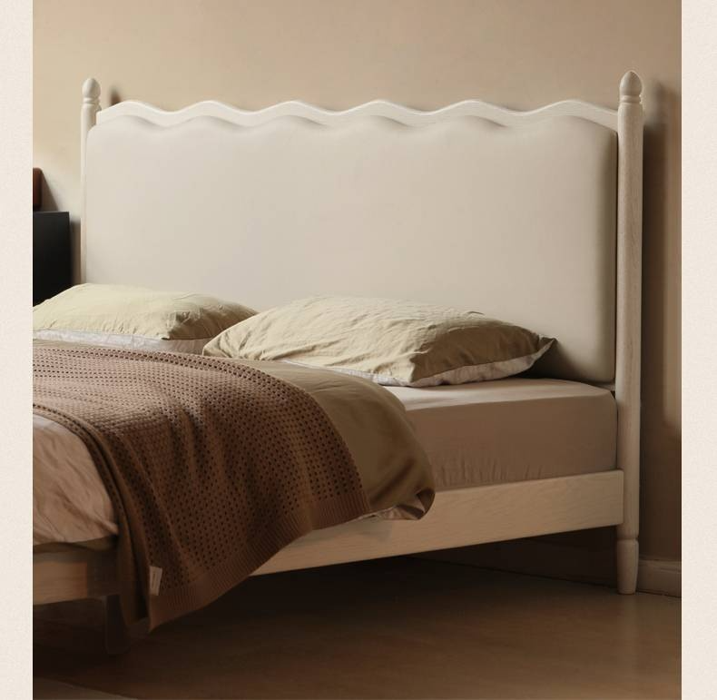 Rubberwood Solid Wood Upholstered Bed Retro Style White Bed
