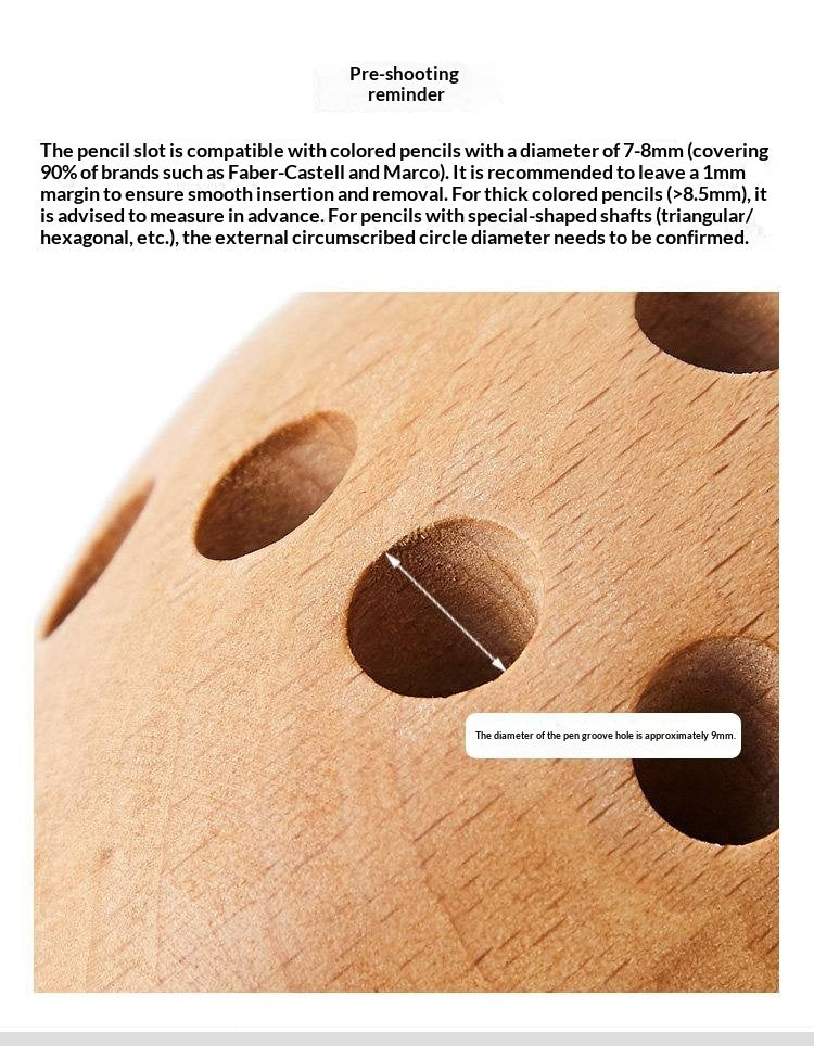 Beech Solid Wood Hedgehog Nordic Animal Pen Holder